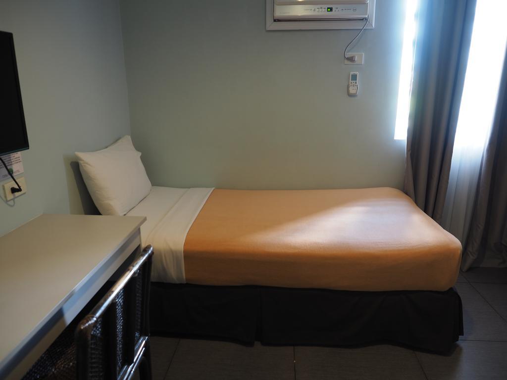 Cebu R Hotel Mabolo Εξωτερικό φωτογραφία