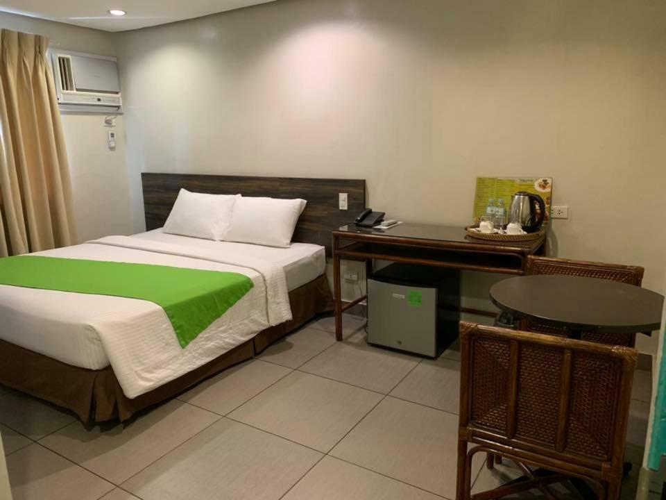 Cebu R Hotel Mabolo Εξωτερικό φωτογραφία
