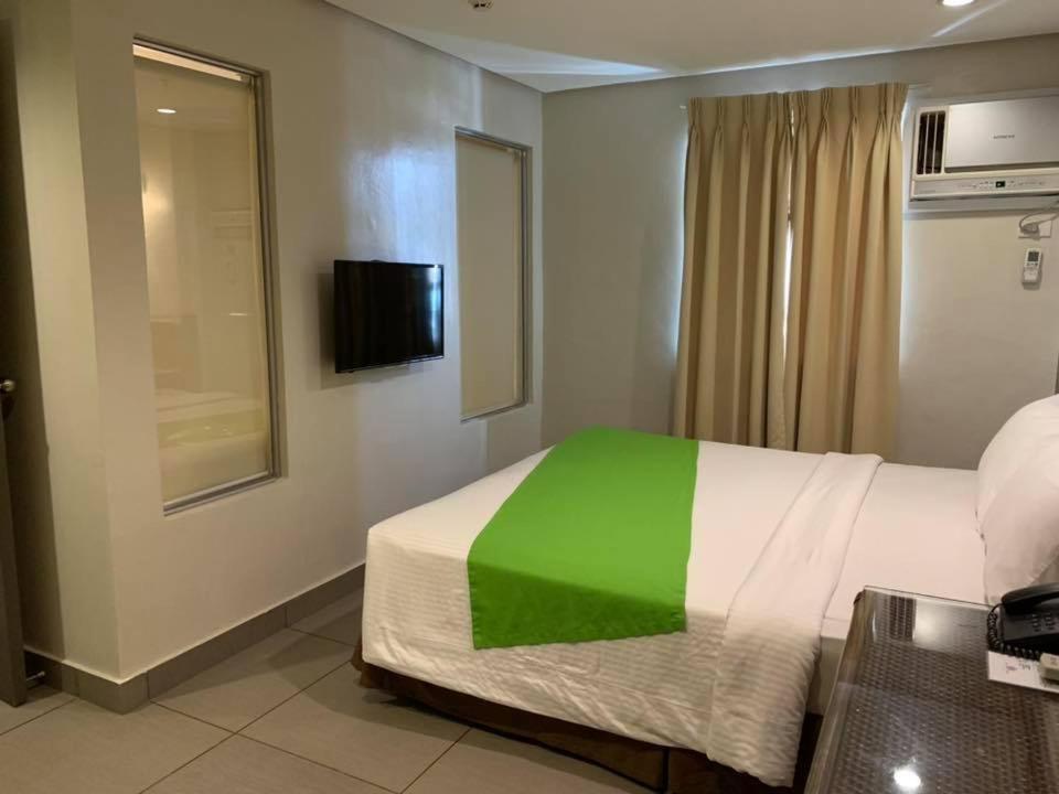 Cebu R Hotel Mabolo Εξωτερικό φωτογραφία